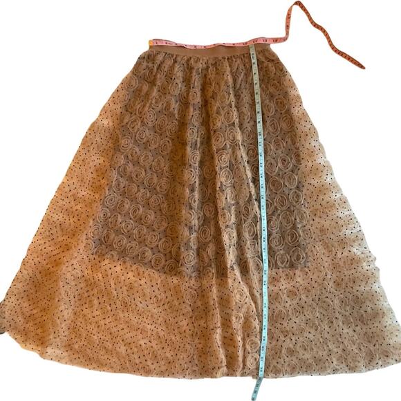 Whimsical Chicwish Rosette Mesh Midi Skirt Tan with Polka Dots S-M - Picture 6 of 7